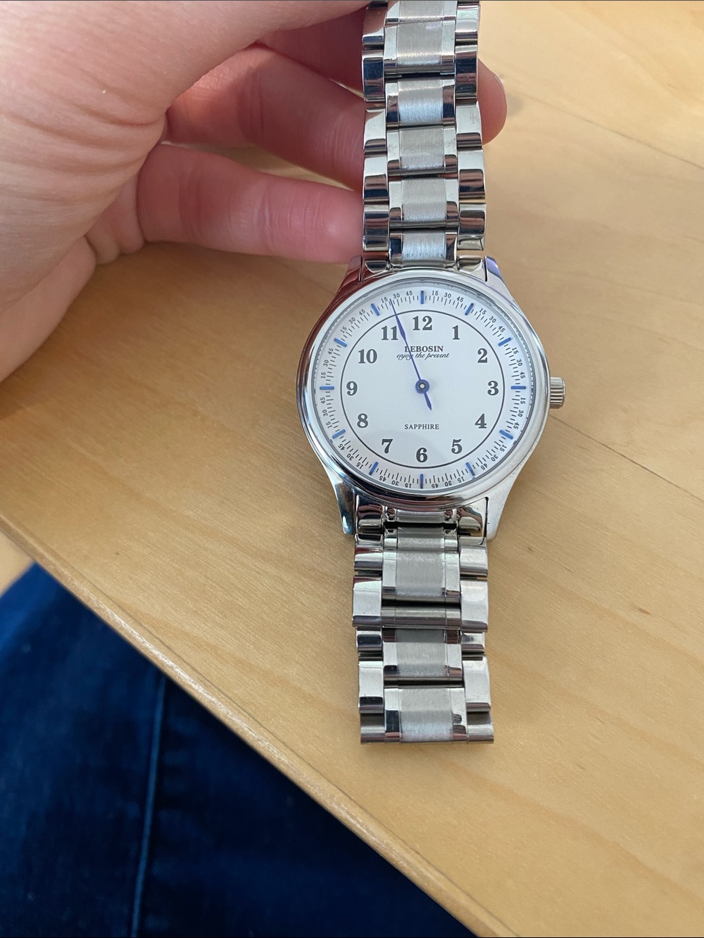 Men’s 40mm Thin Quartz Watch 8mm Sapphire Crystal Blue Dial